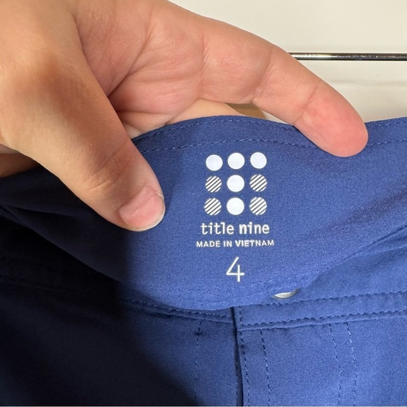 Title Nine Blue Athletic Skort Size 4 - Picture 4 of 4